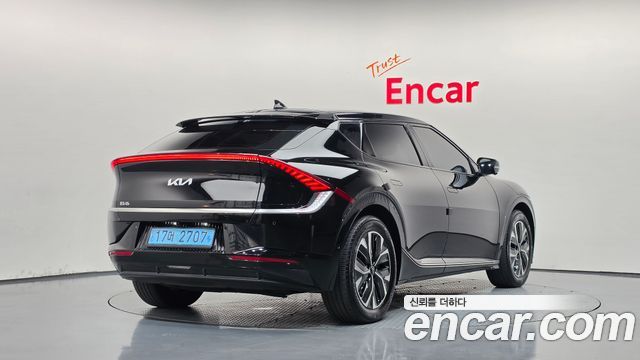 Kia EV6 Long Range Earth 2023 — фото 2