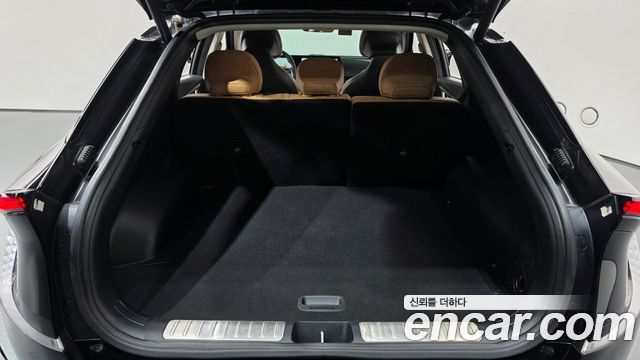 Kia EV6 Long Range Earth 2023 — фото 17