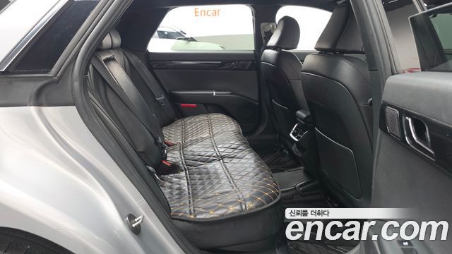 Hyundai Grandeur (GN7) 3.5 LPG 2WD (Taxi) Deluxe 2023 — фото 11