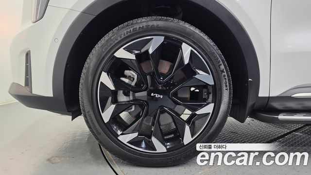 Kia Sorento (IV) Gasoline 2.5T 2WD Noblesse 2024 — фото 5