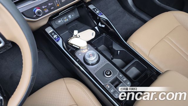 Kia Sorento (IV) Gasoline 2.5T 2WD Noblesse 2024 — фото 9