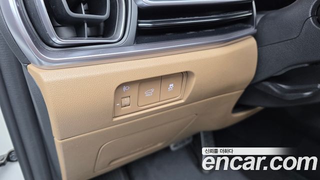 Kia Sorento (IV) Gasoline 2.5T 2WD Noblesse 2024 — фото 19