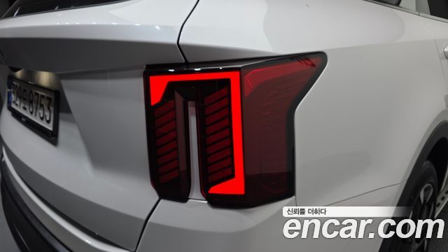 Kia Sorento (IV) Gasoline 2.5T 2WD Noblesse 2024 — фото 23
