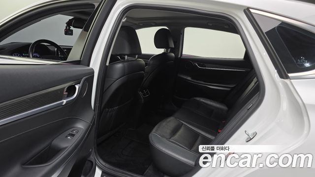 Hyundai Grandeur (IG) 3.0 LPi Dsabled Person Exclusive Special 2017 — фото 15