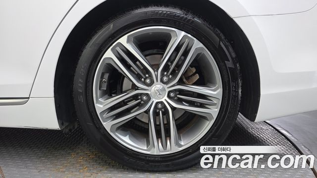 Hyundai Grandeur (IG) 3.0 LPi Dsabled Person Exclusive Special 2017 — фото 21