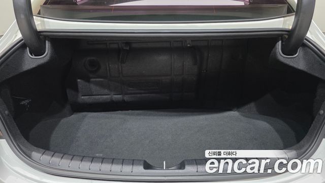 Hyundai Grandeur (IG) 3.0 LPi Dsabled Person Exclusive Special 2017 — фото 27
