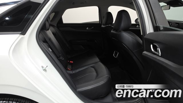 Kia K5 (III) 2.0 Trendy 2022 — фото 11