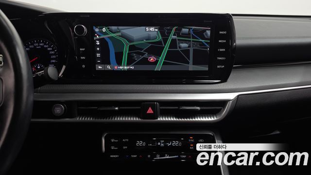 Kia K5 (III) 2.0 Trendy 2022 — фото 13