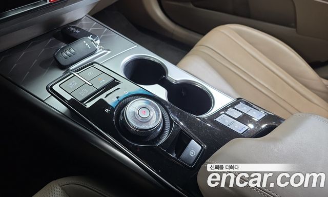 Kia K8 2.5 Gasoline 2WD Noblesse 2023 — фото 9