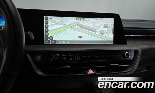 Kia K8 2.5 Gasoline 2WD Noblesse 2023 — фото 13
