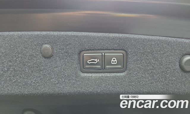 Kia K8 2.5 Gasoline 2WD Noblesse 2023 — фото 17