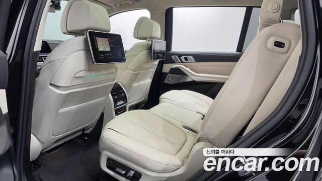BMW X7 (G07) xDrive 40i Design Pure Excellence 7-Seater 2022 — фото 11
