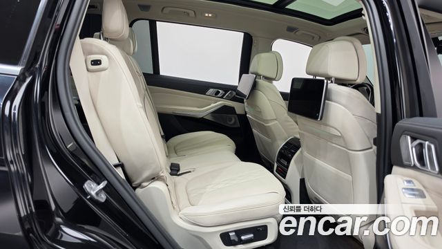 BMW X7 (G07) xDrive 40i Design Pure Excellence 7-Seater 2022 — фото 29