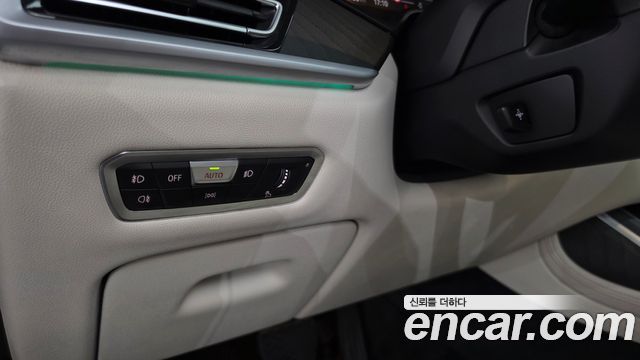 BMW X7 (G07) xDrive 40i Design Pure Excellence 7-Seater 2022 — фото 36