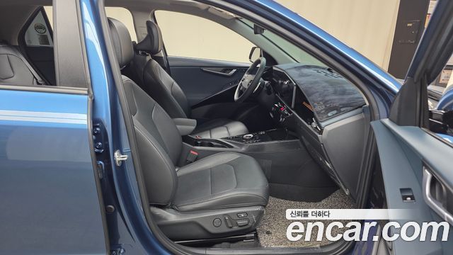 Kia Niro EV Earth 2023 — фото 11
