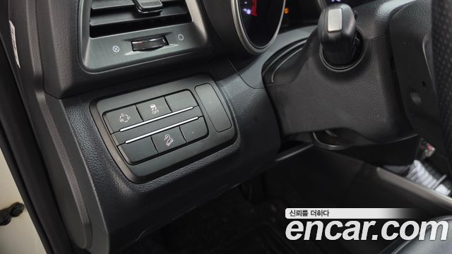 KG Mobility (SsangYong) Tivoli Armor VX 2WD 2019 — фото 18