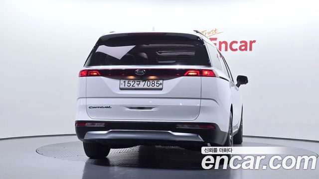 Kia Carnival (IV) Gasoline 9-Seater Noblesse 2021 — фото 4