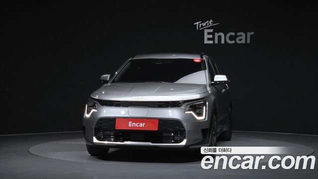 Kia Niro EV Air 2023 — фото 3