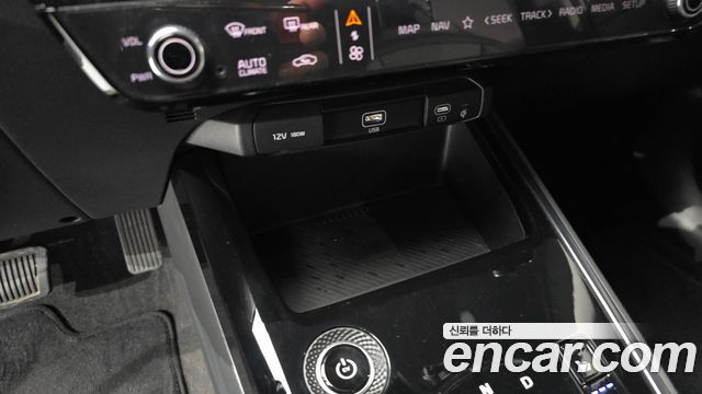 Kia Niro EV Air 2023 — фото 22