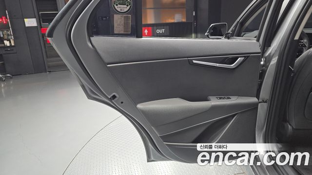 Kia Niro EV Air 2023 — фото 31
