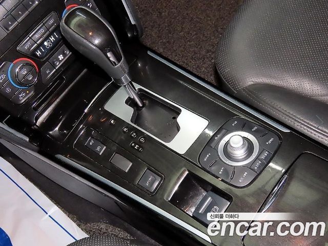 Renault Korea SM7 Nova 2.5 V6 2017 — фото 16
