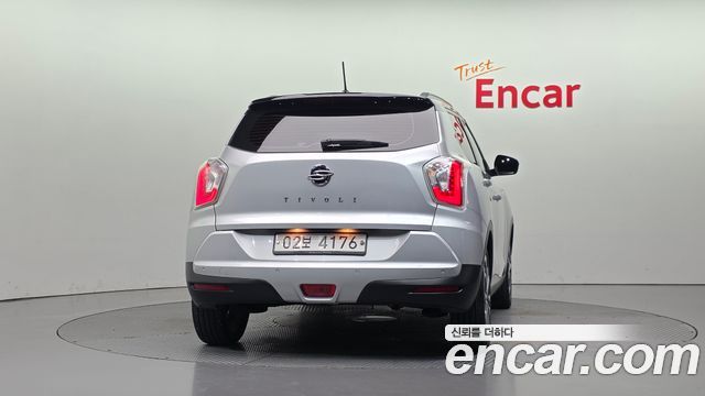 KG Mobility (SsangYong) Tivoli LX 2WD 2017 — фото 4