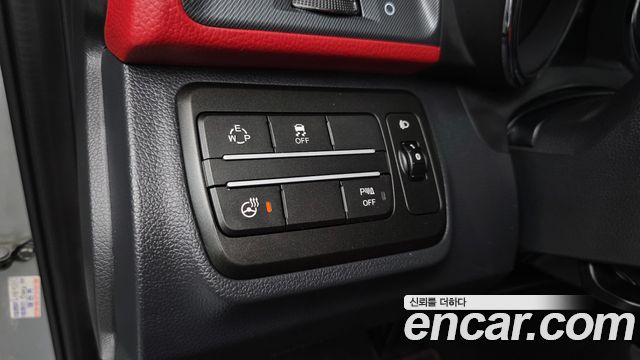 KG Mobility (SsangYong) Tivoli LX 2WD 2017 — фото 12
