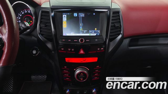 KG Mobility (SsangYong) Tivoli LX 2WD 2017 — фото 14