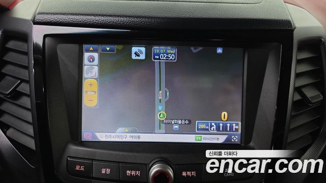 KG Mobility (SsangYong) Tivoli LX 2WD 2017 — фото 20