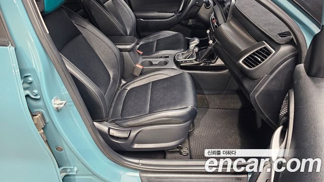 Kia Seltos Gasoline 2.0 2WD Prestige 2023 — фото 11