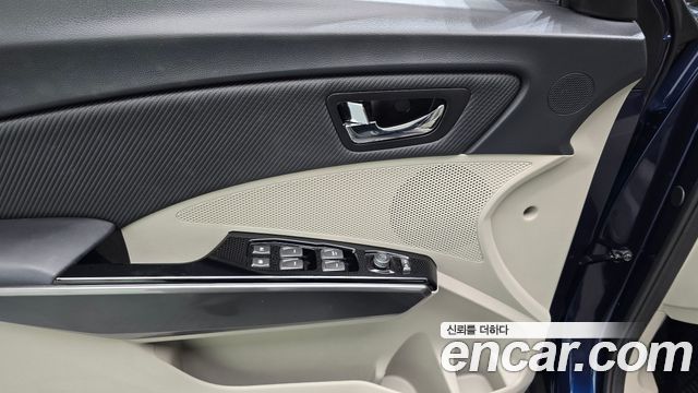 KG Mobility (SsangYong) Very New Tivoli Gasoline 1.5 2WD V5 2020 — фото 18