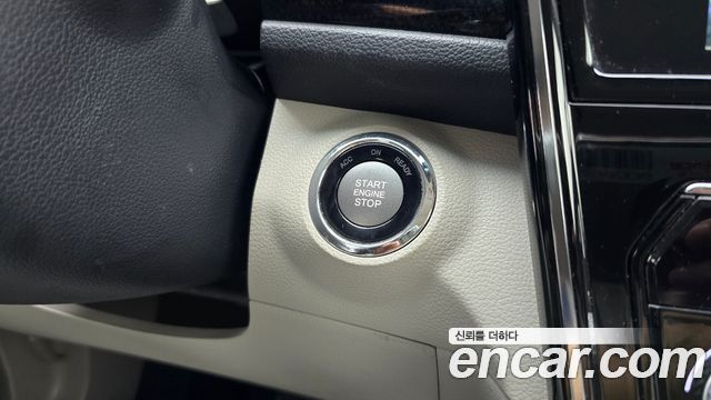 KG Mobility (SsangYong) Very New Tivoli Gasoline 1.5 2WD V5 2020 — фото 27