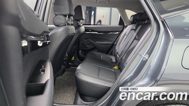 Kia Seltos Gasoline 1.6 Turbo 2WD Gravity 2023 — фото 11