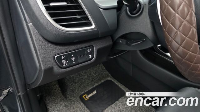 Kia Seltos Gasoline 1.6 Turbo 2WD Gravity 2023 — фото 19