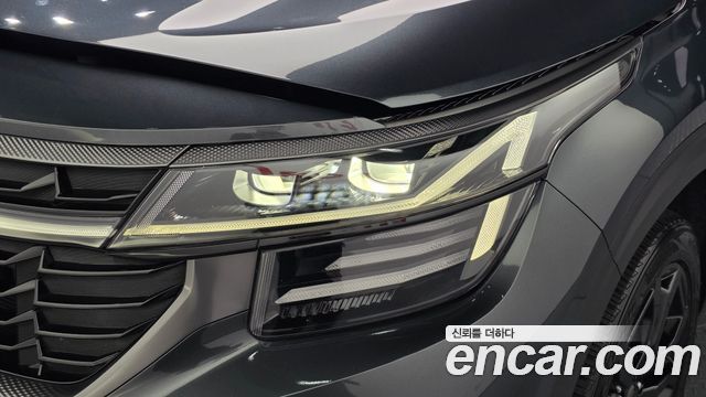Kia Seltos Gasoline 1.6 Turbo 2WD Gravity 2023 — фото 22