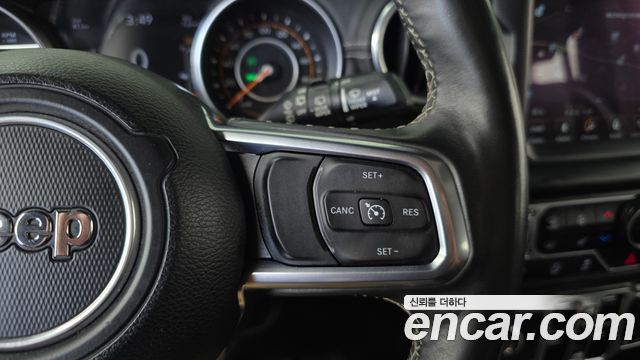 Jeep Wrangler (JL) 2.0 Sahara 4Door 2018 — фото 17