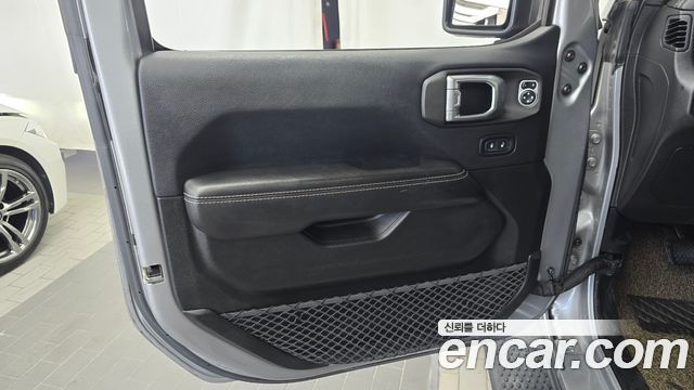 Jeep Wrangler (JL) 2.0 Sahara 4Door 2018 — фото 24