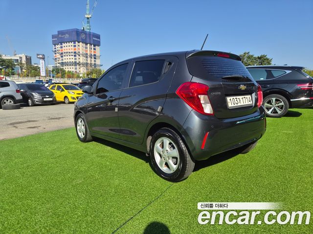 Chevrolet Spark LT 2020 — фото 8