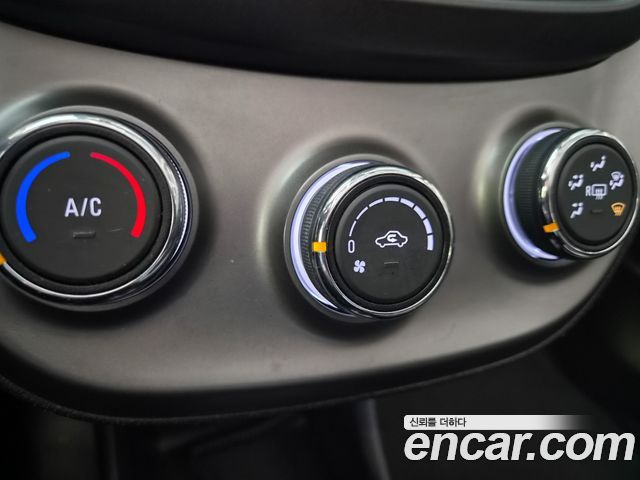 Chevrolet Spark LT 2020 — фото 18
