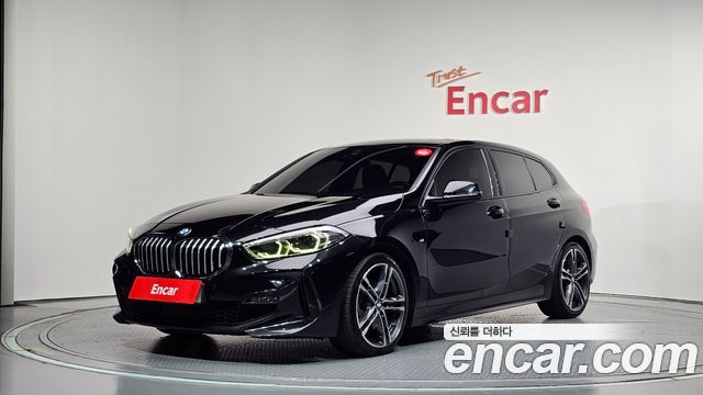 BMW 1 Series (F40) 118d M Sport
