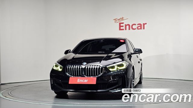 BMW 1 Series (F40) 118d M Sport 2021 — фото 3