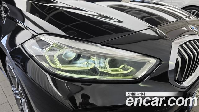 BMW 1 Series (F40) 118d M Sport 2021 — фото 22