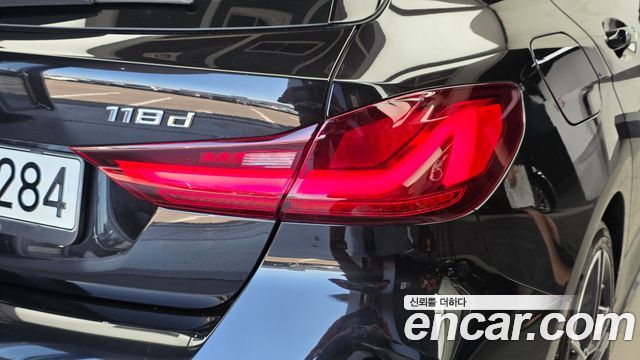 BMW 1 Series (F40) 118d M Sport 2021 — фото 23
