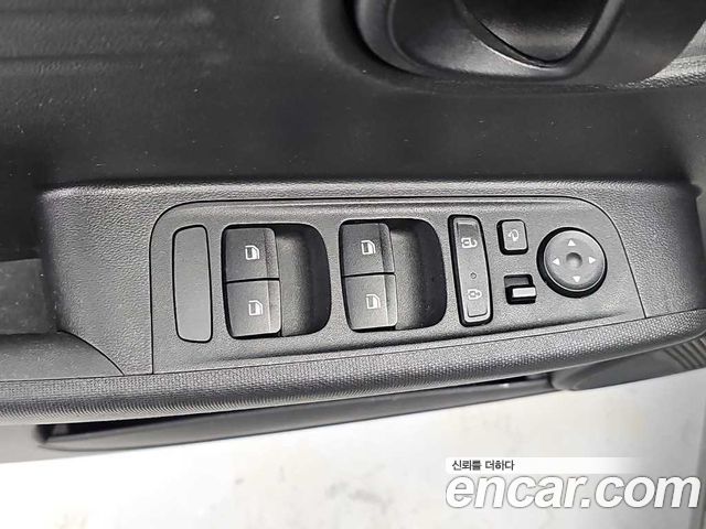 Hyundai Casper Van Smart 2023 — фото 20