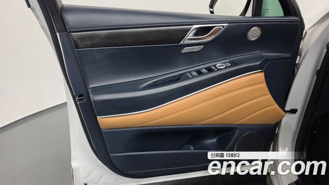 Genesis GV80 2.5T Gasoline AWD 2022 — фото 24