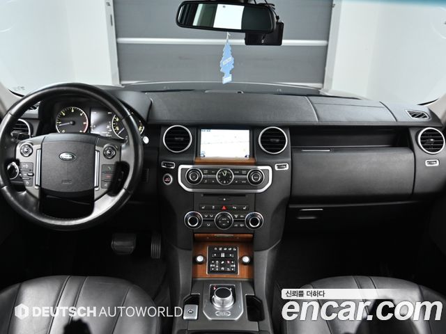 Land Rover Discovery 5 2.0 SD4 SE 2016 — фото 7