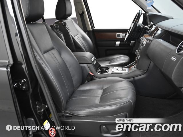 Land Rover Discovery 5 2.0 SD4 SE 2016 — фото 10