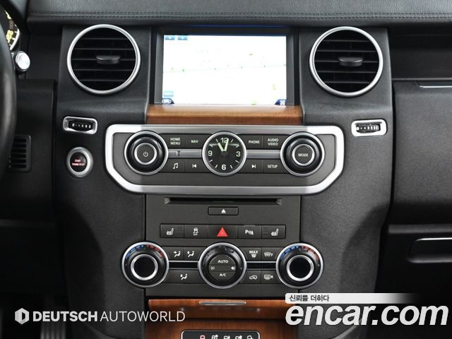Land Rover Discovery 5 2.0 SD4 SE 2016 — фото 17