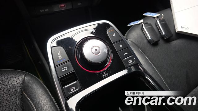 Kia Niro Plus Air (Taxi Trim) 2023 — фото 9