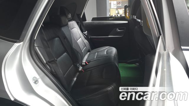 Kia Niro Plus Air (Taxi Trim) 2023 — фото 12